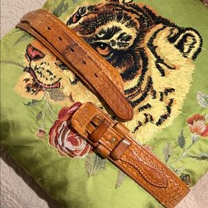 VINTAGE Bianchi Tooled Leather Belt Unsex